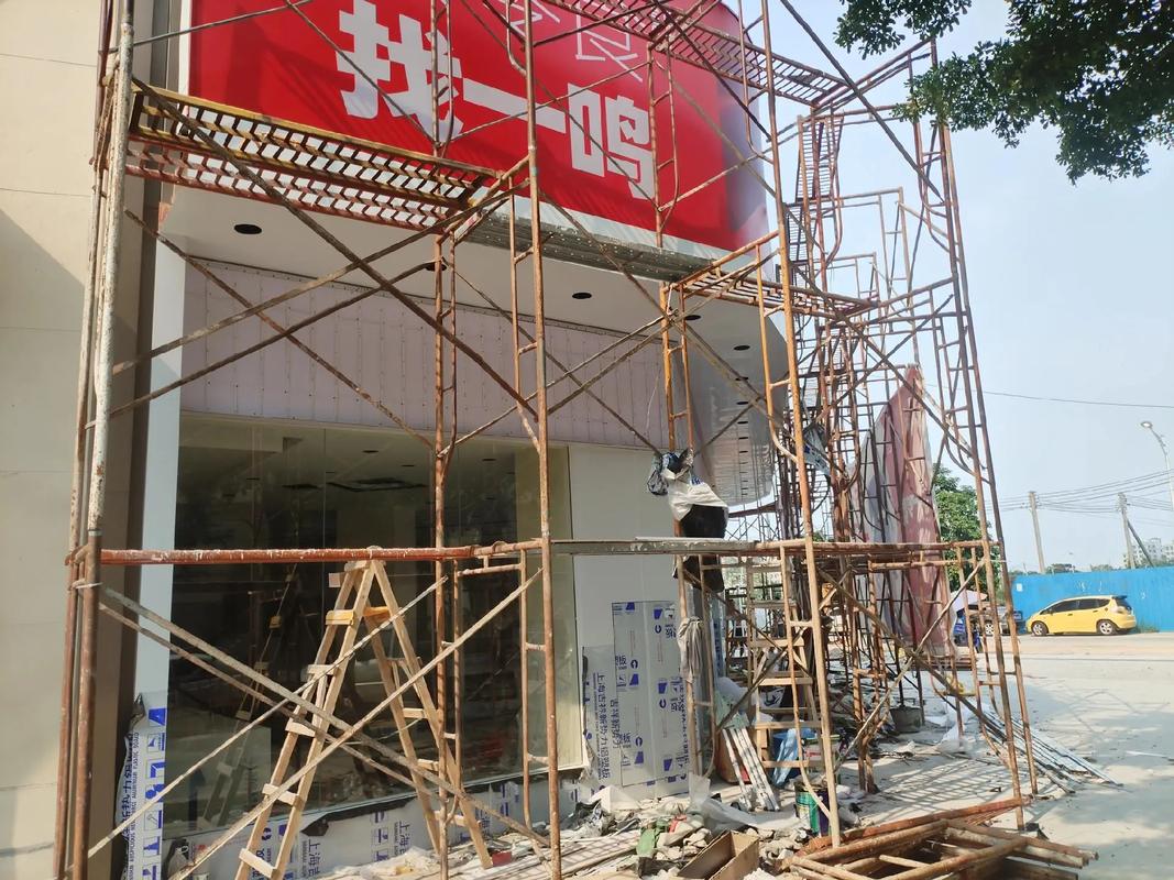 鋁塑板門頭與3M卡布燈箱 現代廣告設計中的品質標桿